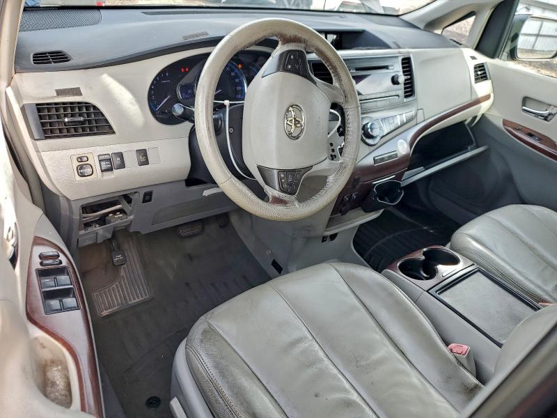 2013 Toyota Sienna Xle მანქანა იყიდება აუქციონზე, vin: 5TDYK3DC7DS296544, აუქციონის ნომერი: 99018755