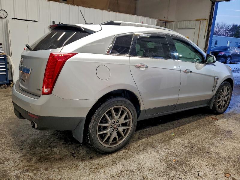 Продажа на аукционе авто 2015 Cadillac Srx, vin: 3GYFNGE39FS582456, номер лота: 96964615