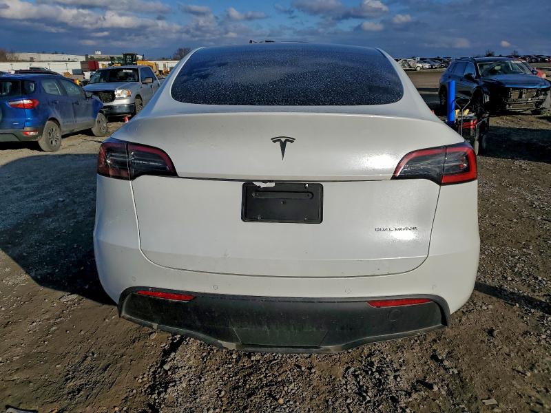 2022 Tesla Model Y მანქანა იყიდება აუქციონზე, vin: 7SAYGDEE0NA018310, აუქციონის ნომერი: 96528035