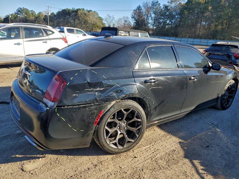 96643865 :رقم المزاد ، 2C3CCABG1KH635042 vin ، 2019 Chrysler 300 مزاد بيع