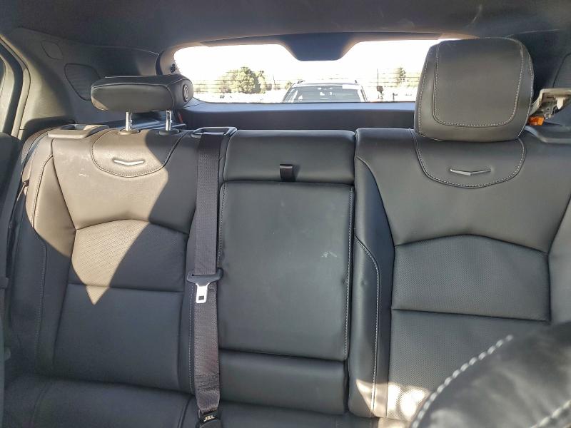 92660425 :رقم المزاد ، 1GYFZCR41MF075780 vin ، 2021 Cadillac Xt4 مزاد بيع